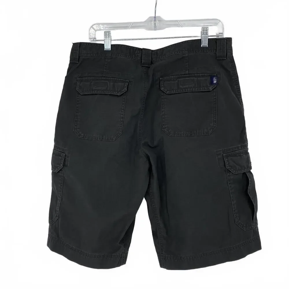 The North Face Men's Dark Gray Cargo Shorts - Men's size 34